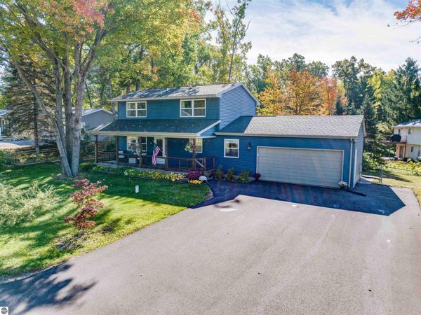 1558 Fawn Lake Drive, West Branch, MI 48661