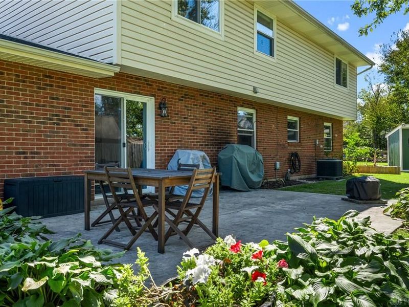 623 Lake Forest Drive, West Carrollton, OH 45449 Photo 8