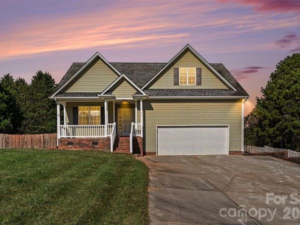 225 Brooks Farm Drive , Rockwell, NC 28138