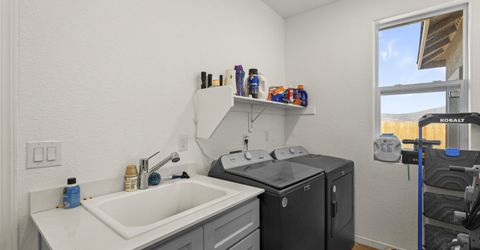 2270 Evelynn Street, Fernley, NV 89408 Photo
