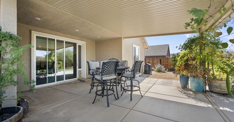 2270 Evelynn Street, Fernley, NV 89408 Photo