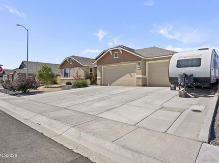 2270 Evelynn Street, Fernley, NV 89408 Photo