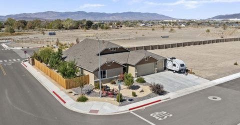2270 Evelynn Street, Fernley, NV 89408 Photo