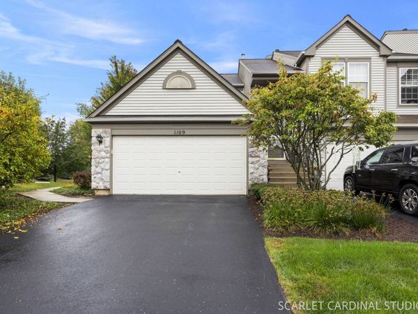 1109 Bromley Court , Unit 1109, Aurora, IL 60502