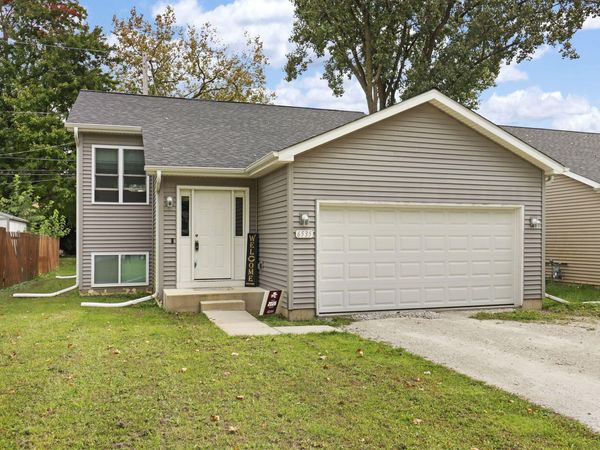 6535 247th Ave, Paddock Lake, WI 53168