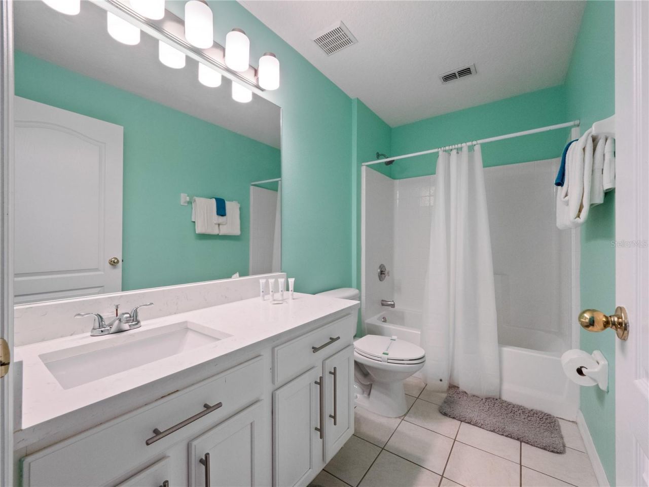 337 Sandy Ridge Drive , Davenport, FL 33896 Photo