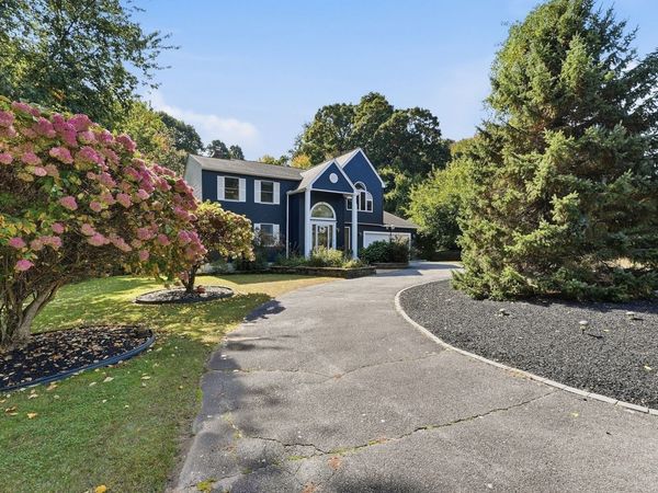 252 Elizabeth Dr., Ludlow, MA 01056