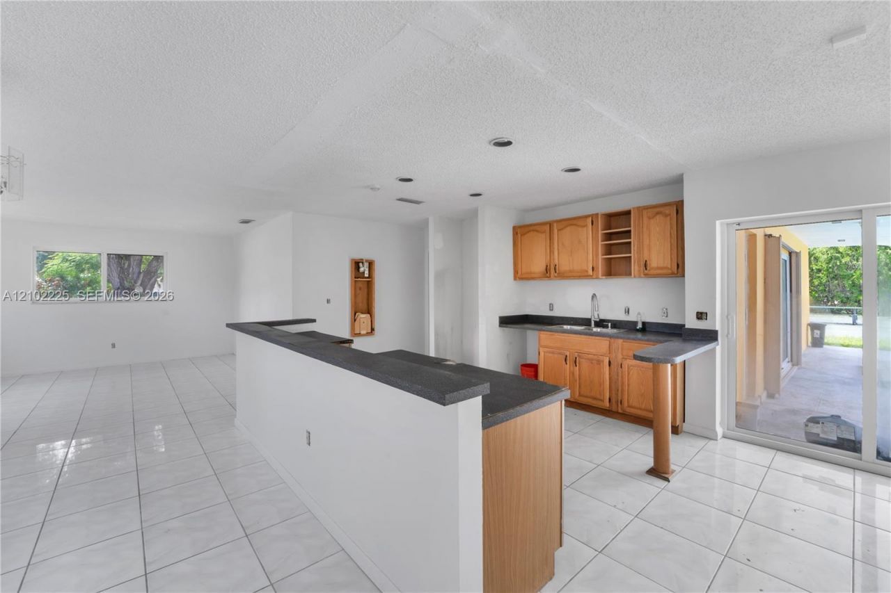 17720 SW 89th Ct, Palmetto Bay, FL 33157 Photo