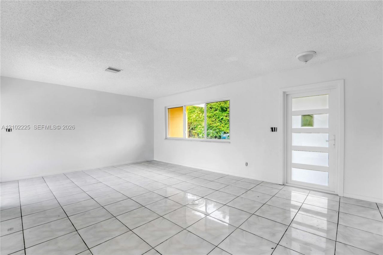 17720 SW 89th Ct, Palmetto Bay, FL 33157 Photo