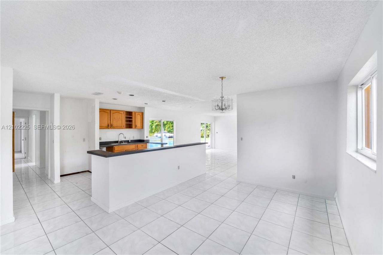 17720 SW 89th Ct, Palmetto Bay, FL 33157 Photo