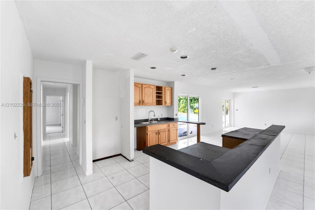 17720 SW 89th Ct, Palmetto Bay, FL 33157 Photo