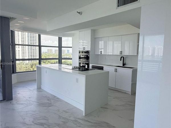 19101 NE 36th Ct , Unit 1005, Aventura, FL 33180