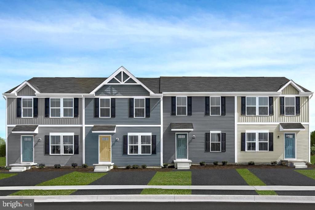 3 DAYSPRING DRIVE, ORWIGSBURG, PA 17961