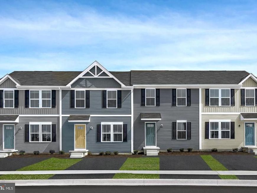 3 Dayspring Drive, Unit J2, Orwigsburg, PA 17961 Main Photo
