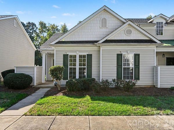 8334 Carob Tree Lane, Charlotte, NC 28215