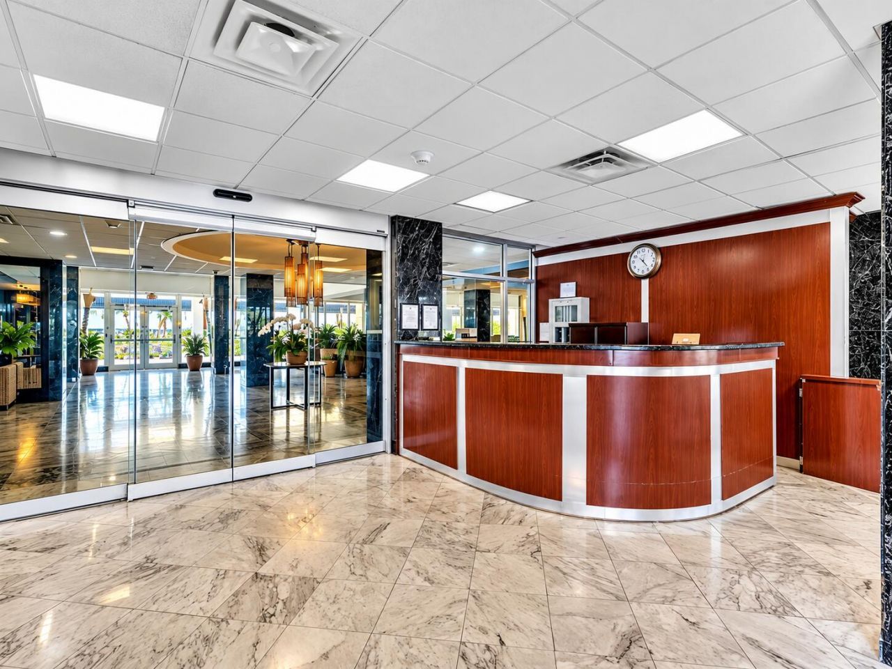 500 Bayview Drive, Unit 925, Sunny Isles Beach, FL 33160 Photo