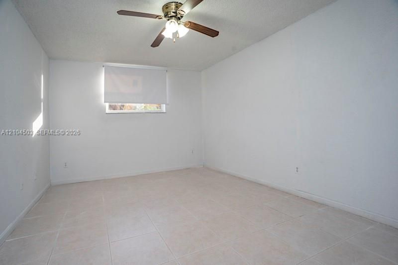 606 W 81st St, Unit 111, Hialeah, FL 33014 Photo