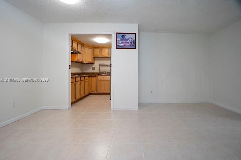606 W 81st St, Unit 111, Hialeah, FL 33014 Photo
