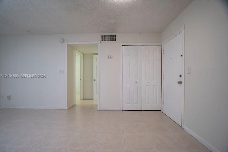 606 W 81st St, Unit 111, Hialeah, FL 33014 Photo