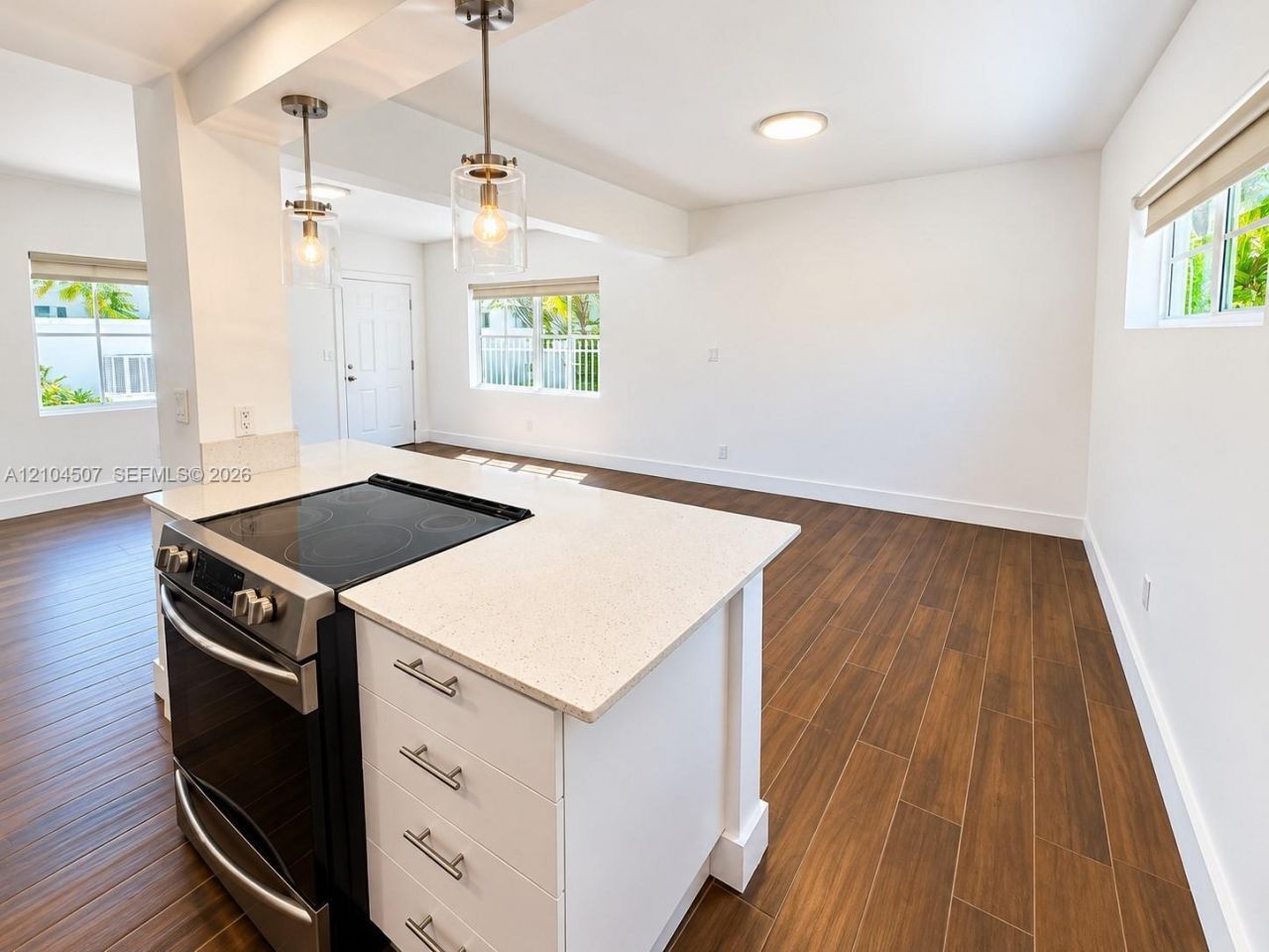 1001 Bay Dr , Unit 945, Miami Beach, FL 33141 Photo