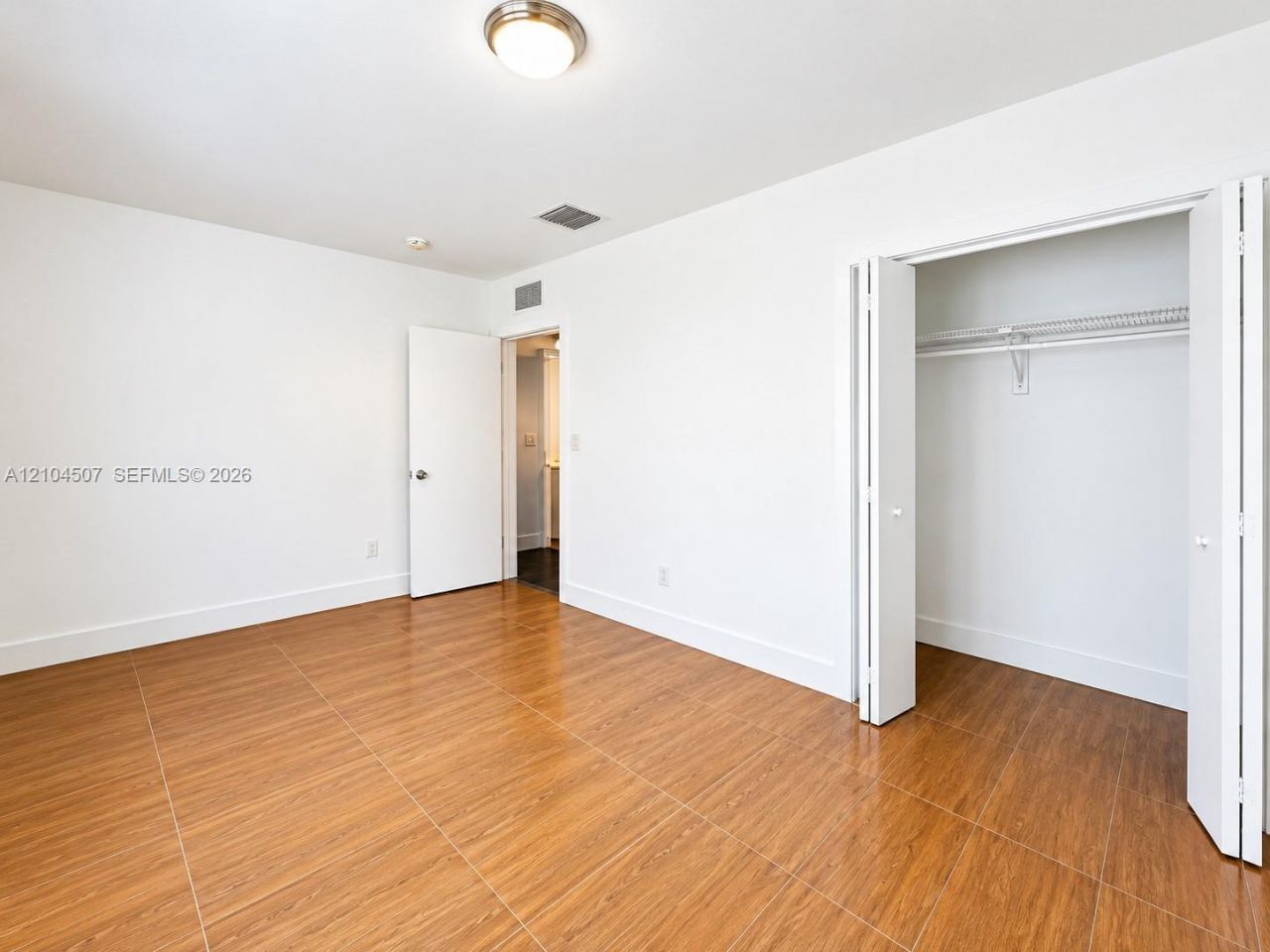 1001 Bay Dr , Unit 945, Miami Beach, FL 33141 Photo