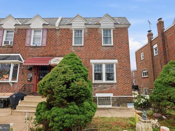 1124 FANSHAWE STREET, PHILADELPHIA, PA 19111