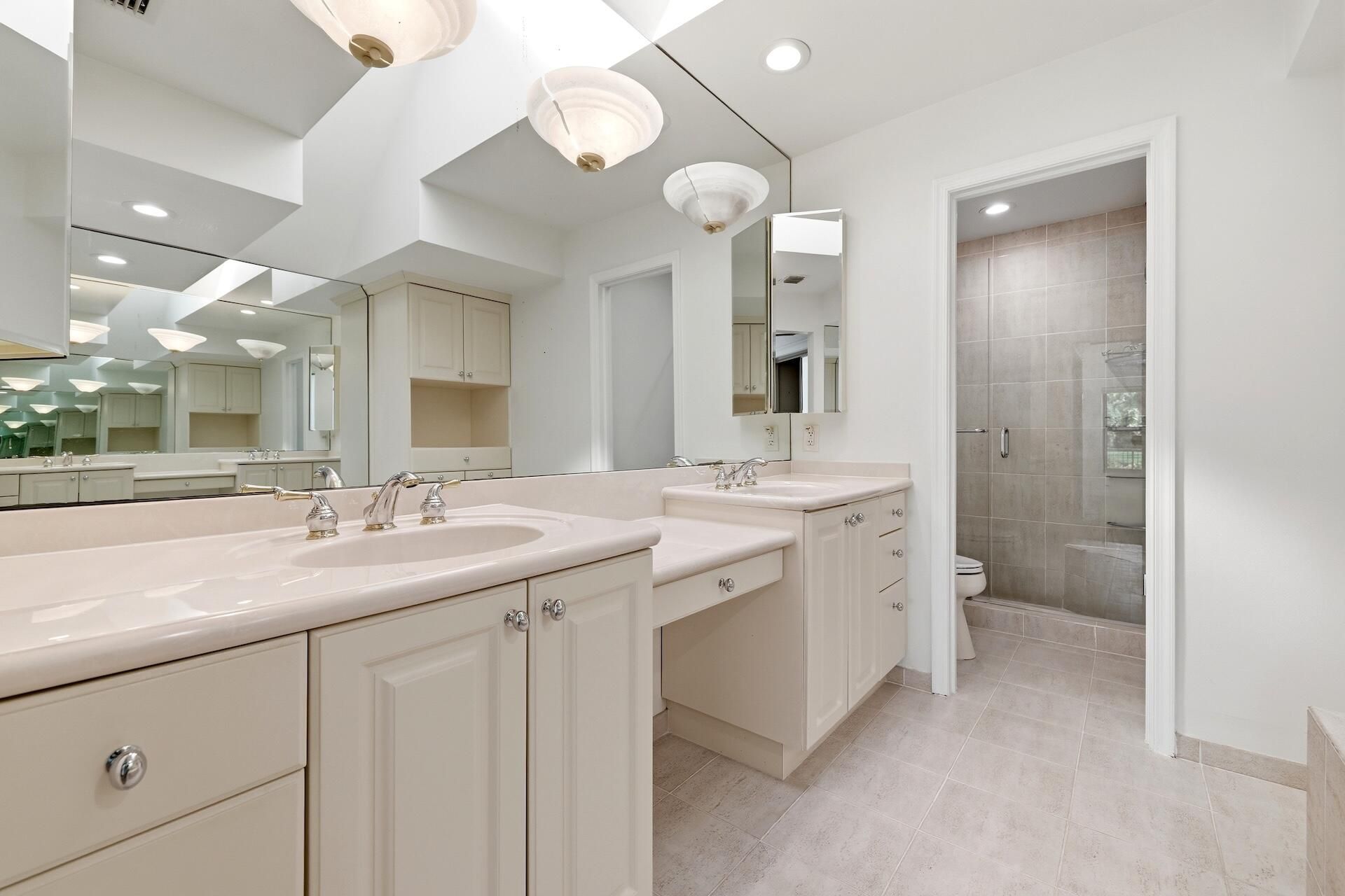 1013 Shady Lakes Circle, Palm Beach Gardens, FL 33418 Photo