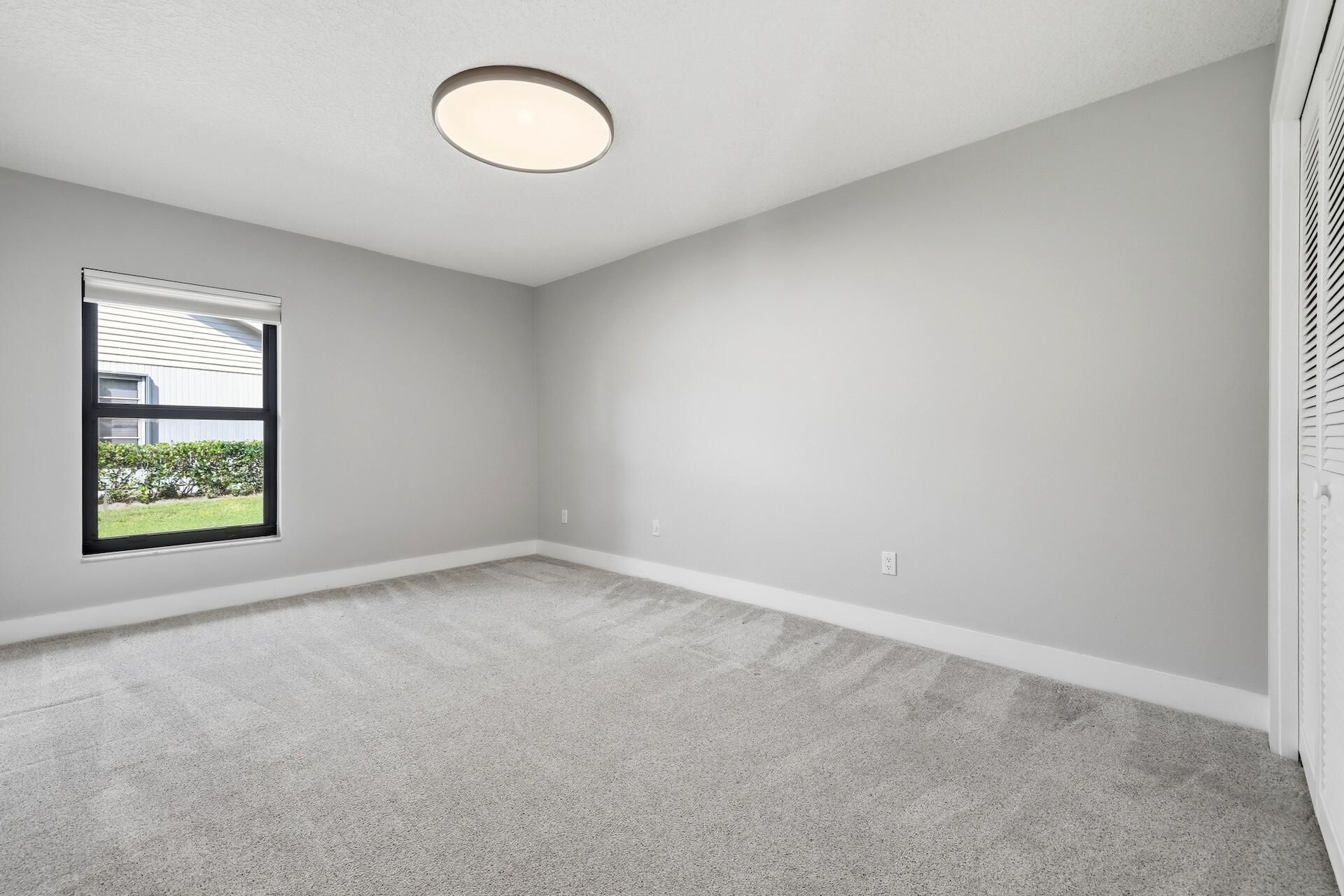1013 Shady Lakes Circle, Palm Beach Gardens, FL 33418 Photo