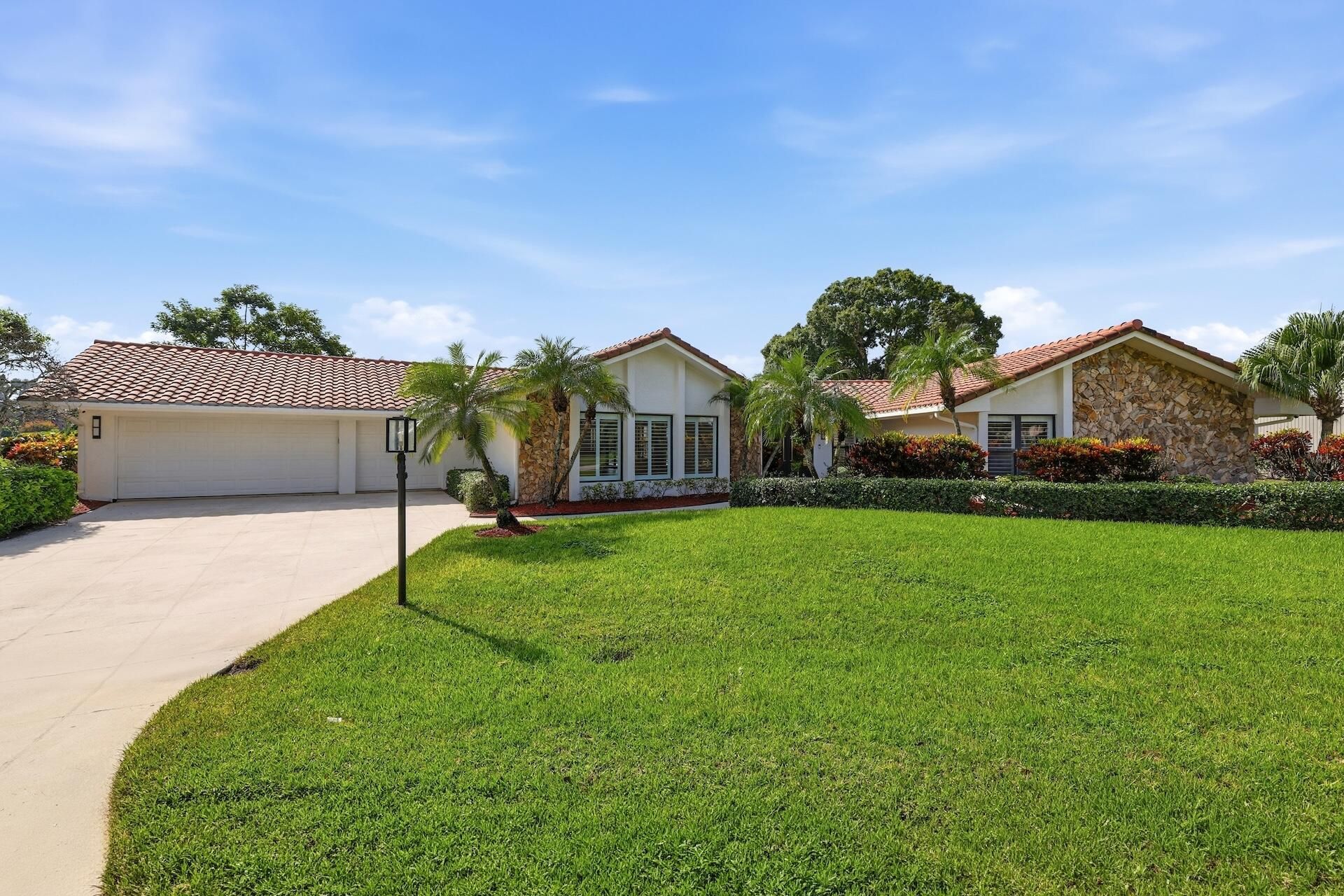 1013 Shady Lakes Circle, Palm Beach Gardens, FL 33418 Photo