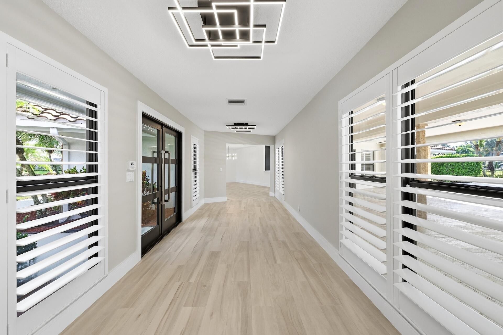 1013 Shady Lakes Circle, Palm Beach Gardens, FL 33418 Photo