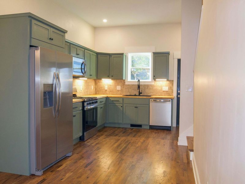 646 W 11th Street, Covington, KY 41011 Photo 12