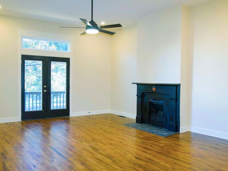 646 W 11th Street, Covington, KY 41011 Photo 5