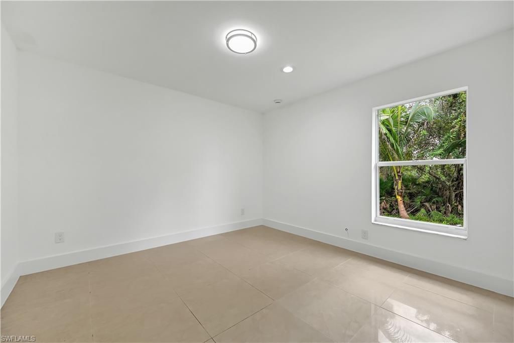 954 Marilyn Ave S, Lehigh Acres, FL 33974 Photo