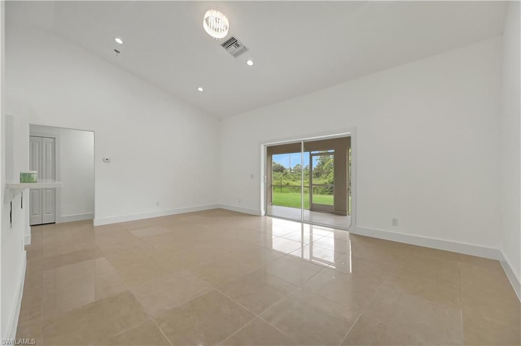 954 Marilyn Ave S, Lehigh Acres, FL 33974 Photo