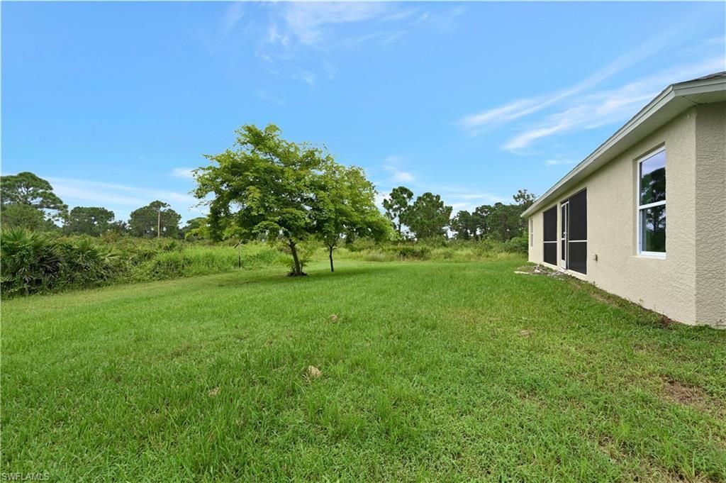 954 Marilyn Ave S, Lehigh Acres, FL 33974 Photo