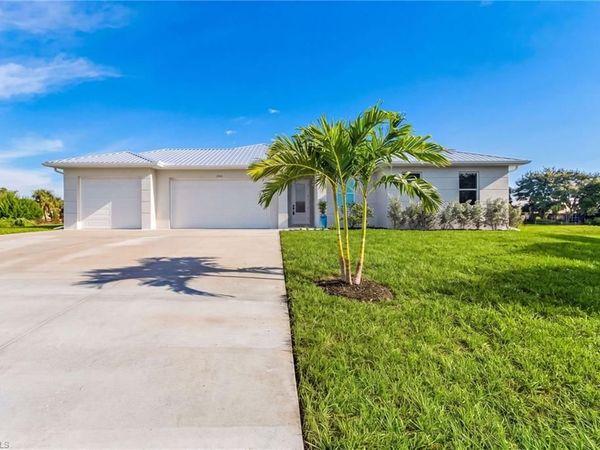 1265 Banjo CT , LABELLE, FL 33935