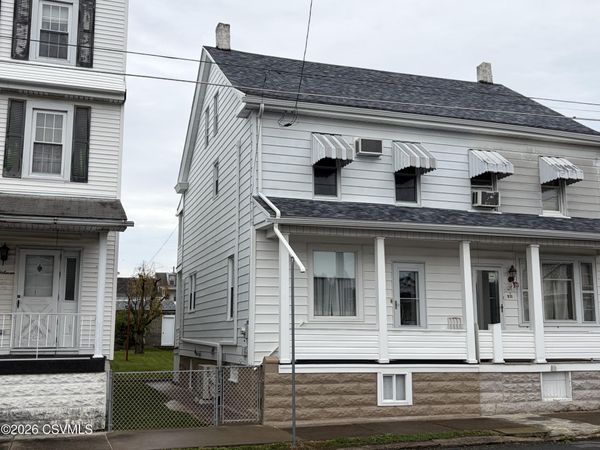 209 S BEECH Street, Mt. Carmel, PA 17851