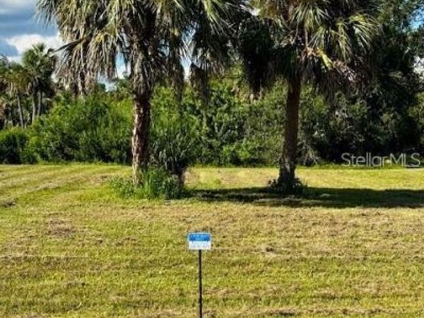 16851 ACAPULCO ROAD , PUNTA GORDA, FL 33955