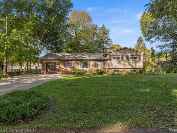 3324 Maple Drive, Pittsfield Township, Mi 48197