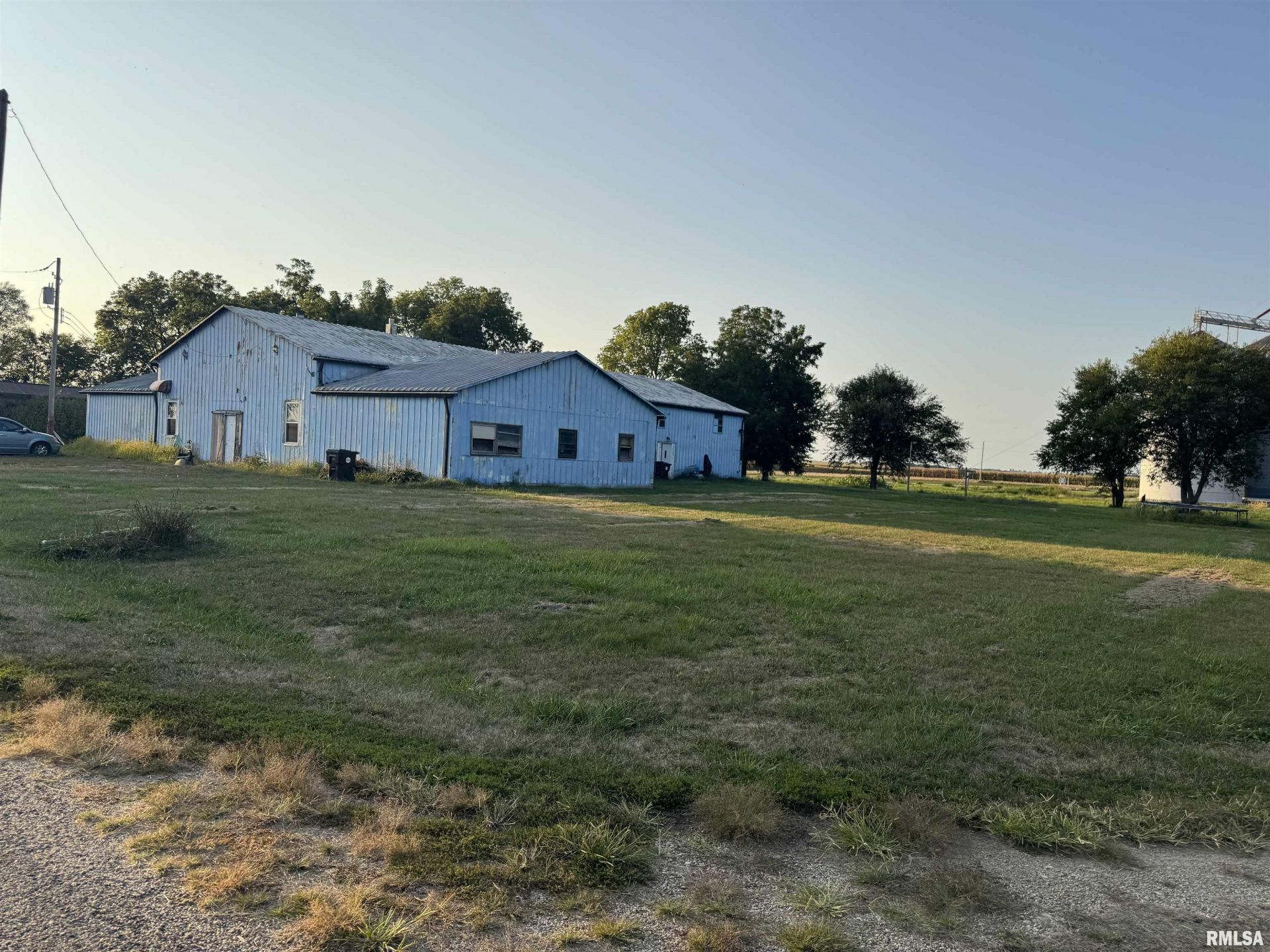 10065 N Township Road 51, Princeville, IL 61559 Main Photo