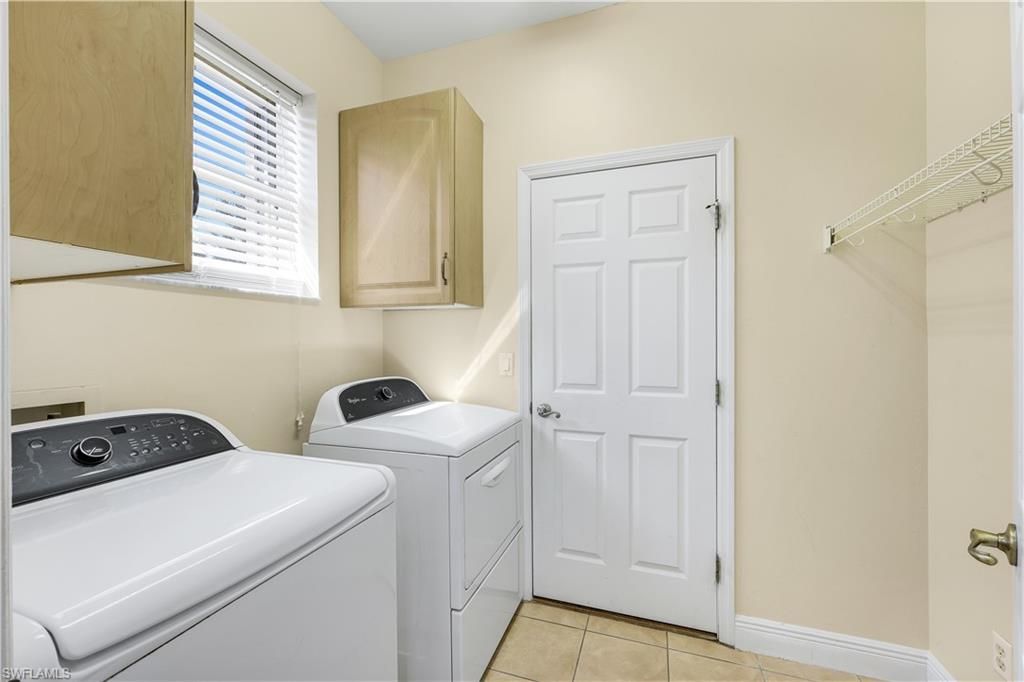 9214 Palm Island Cir, North Fort Myers, FL 33903 Photo