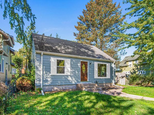 1347 Searle Street , Saint Paul, MN 55130