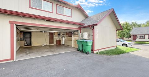 1692 London Circle, Sparks, NV 89431 Photo