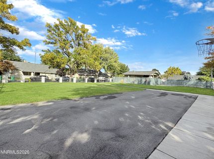 1692 London Circle, Sparks, NV 89431 Photo