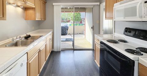 1692 London Circle, Sparks, NV 89431 Photo