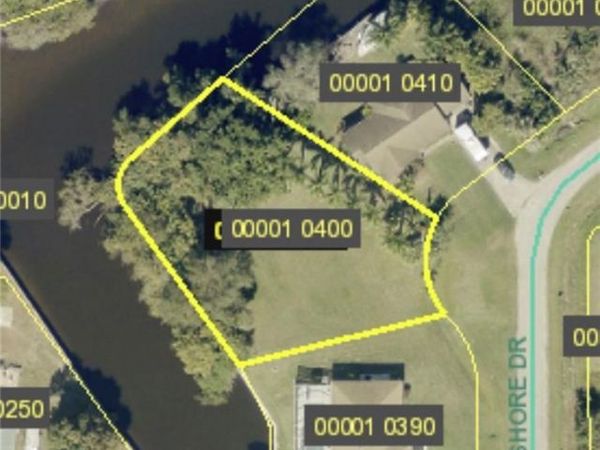 301 Shore DR , FORT MYERS, FL 33905