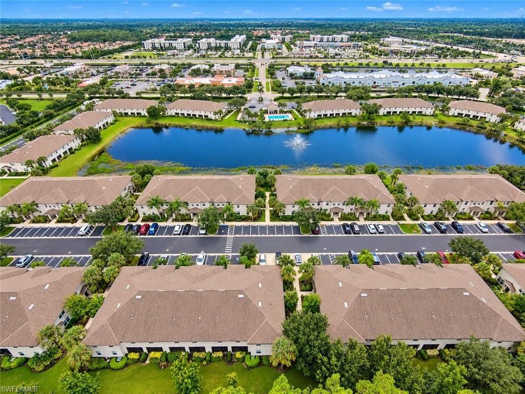 9076 Gervais Cir, Unit 408, Naples, FL 34120 Photo