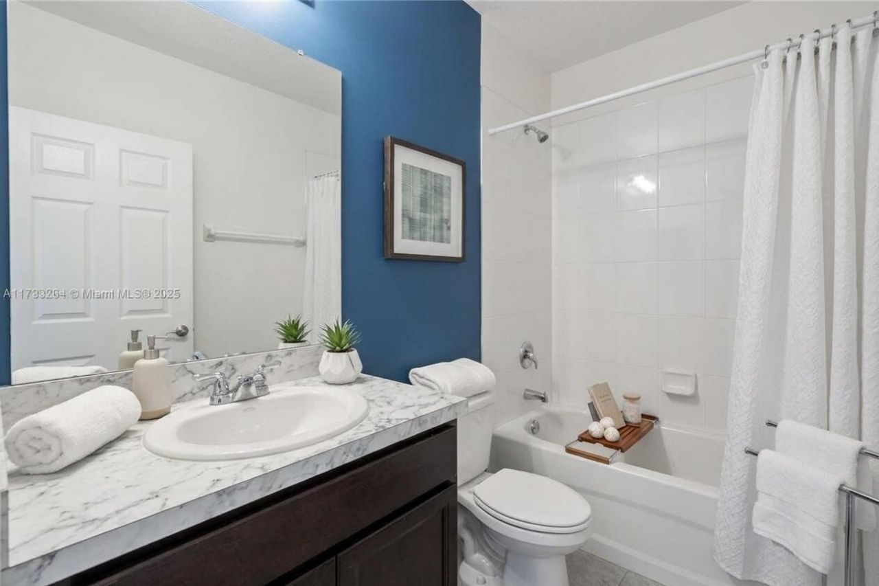 5305 Fantasy Drive, Fort Pierce, FL 34947 Photo
