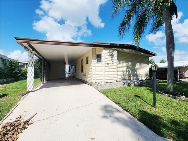 808 53RD AVENUE E, Unit 301, BRADENTON, FL 34203