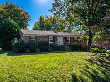204 Hook Drive, Lynchburg, VA 24502
